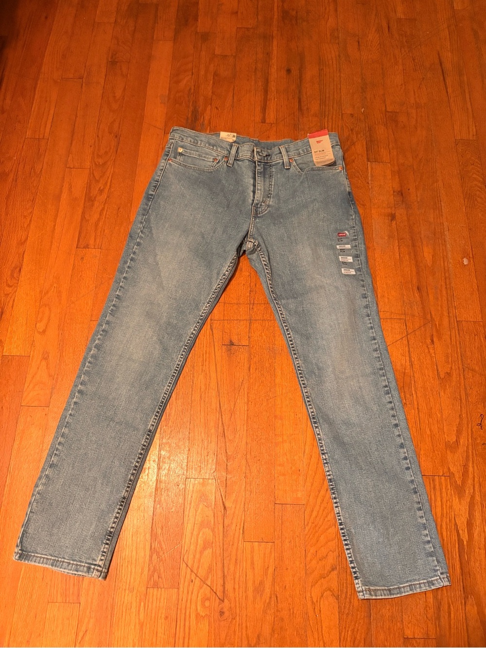 Levi's Women’s Light Blue Straight-Leg Jeans